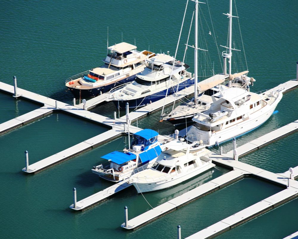 Royal-QLD-Yacht-Squadron-Marina-1-1600