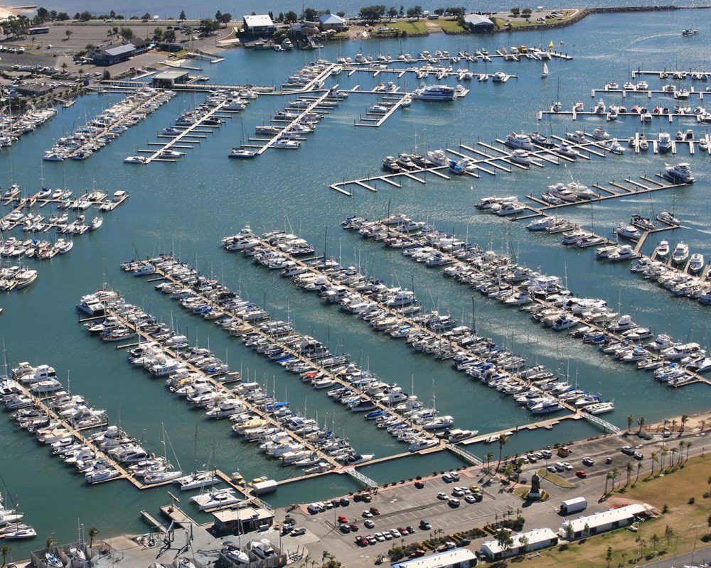 Royal-QLD-Yacht-Squadron-Marina-4-1600